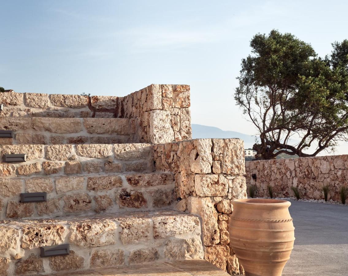Yoma Cove Suites Volímai Екстериор снимка